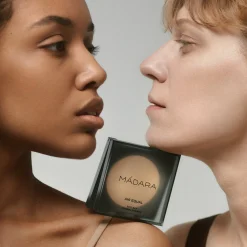 MADARA AIR EQUAL Soft Silk Mineral Powder, #2 BEIGE 9g
