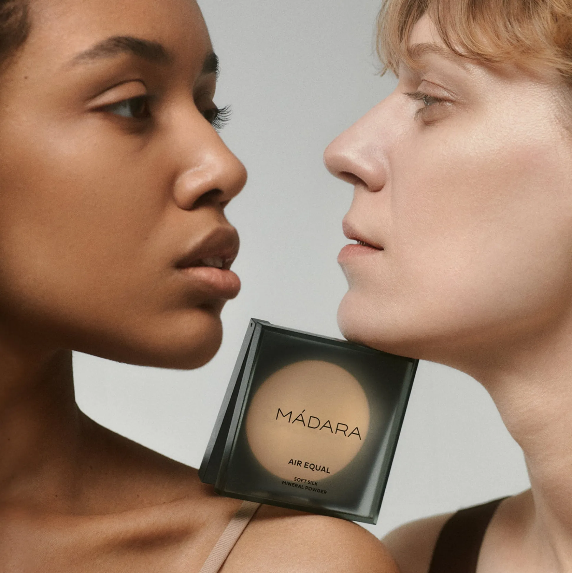 MADARA AIR EQUAL Soft Silk Mineral Powder, #2 BEIGE 9g