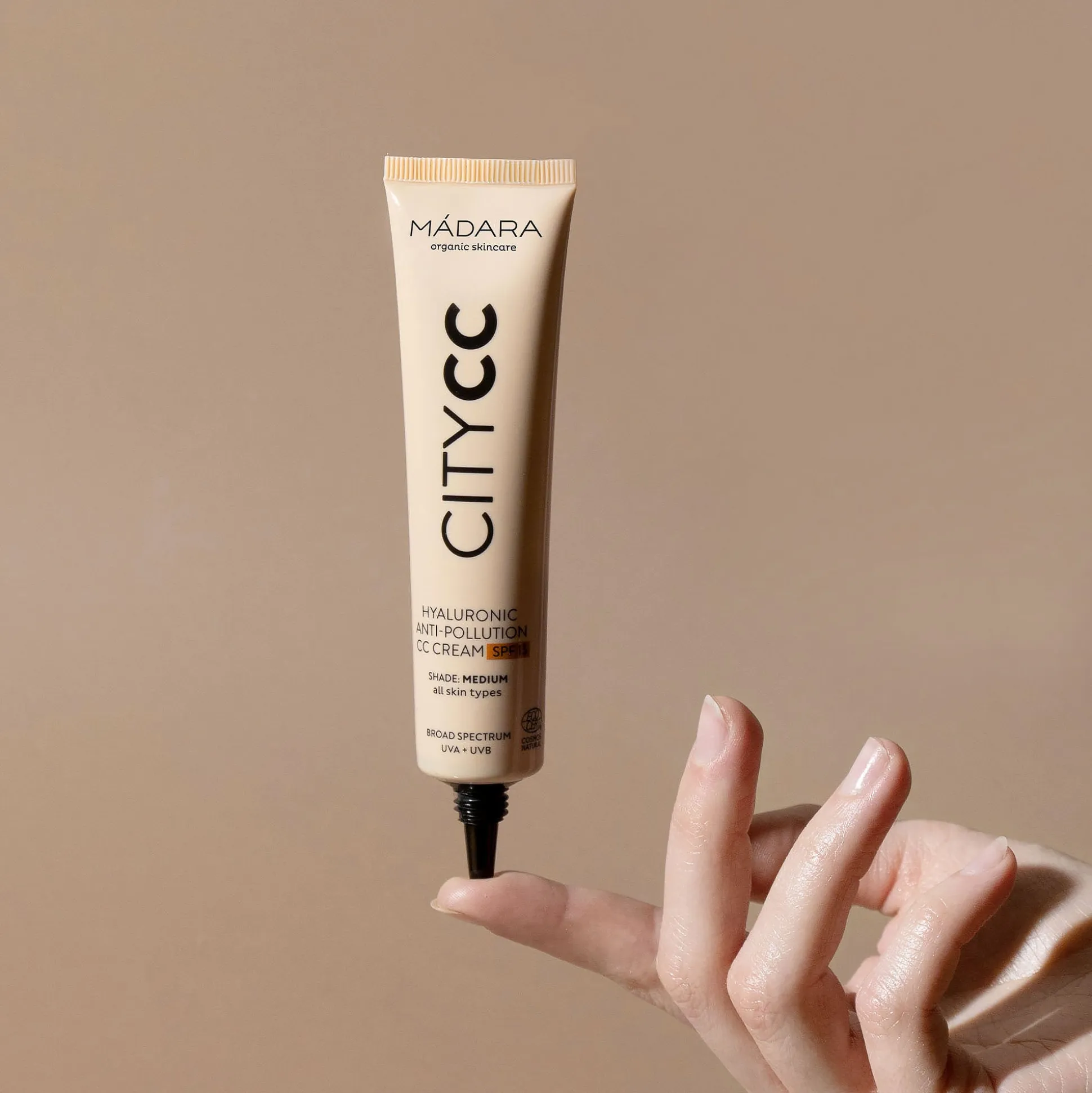 MADARA CITY CC Hyaluronic Anti-pollution CC cream SPF 15, TAN 40ml