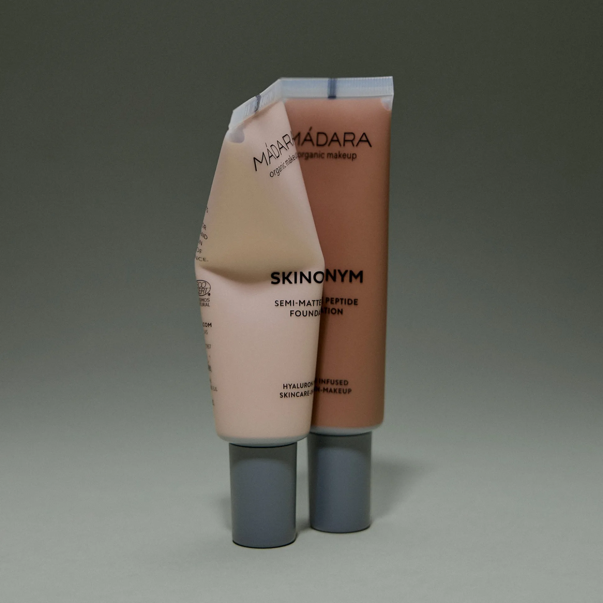 MADARA SKINONYM Semi-Matte Peptide Foundation, #90 CHESNUT 30ml