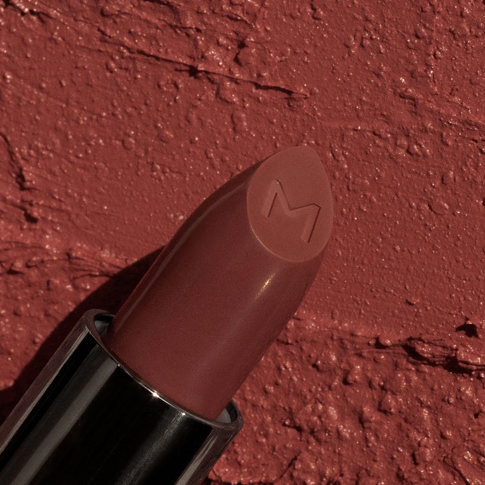 MADARA VELVET WEAR Matte Cream Lipstick, #32 WARM NUDE 3g