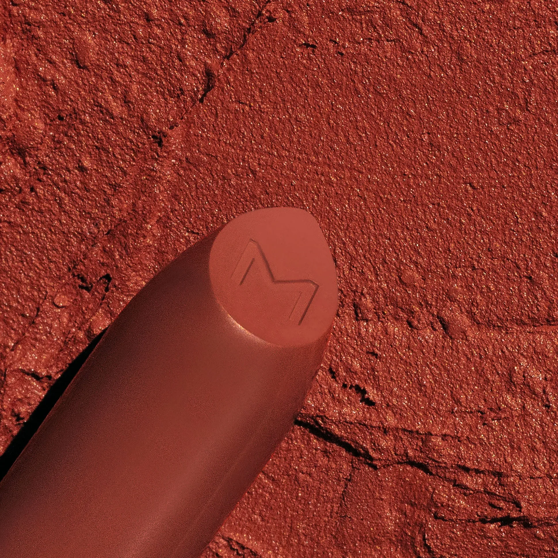MADARA VELVET WEAR Matte Cream Lipstick, #33 MAGMA 3g